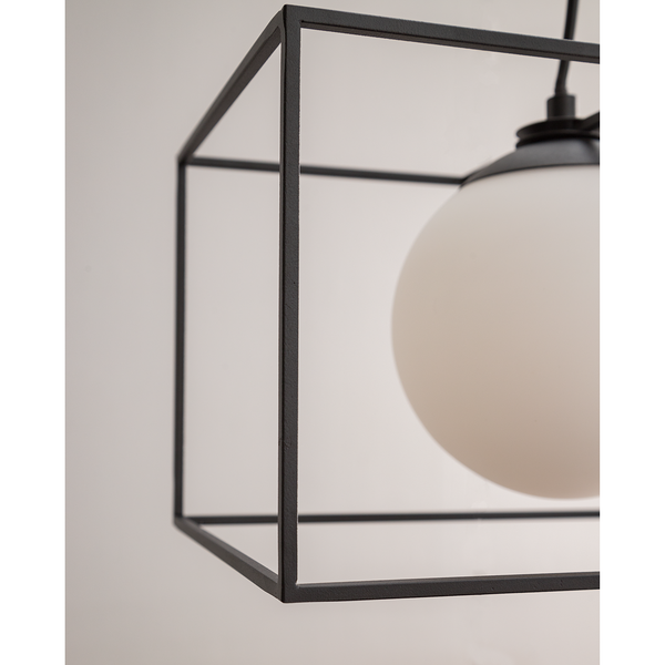 Pendelleuchte Q-Ball II - Milchglas / Eisen -4-flammig