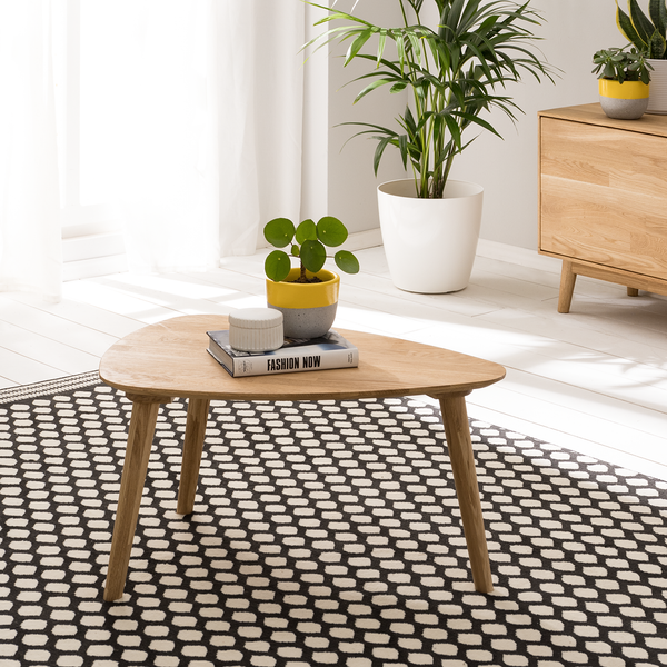 Massiver Couchtisch FINSBY - Eiche massiv - Eiche - 70 x 50 cm