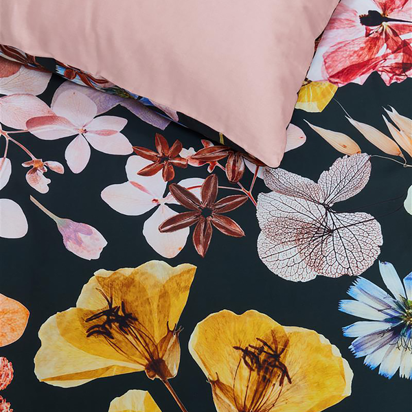 Bettwäsche Dried Flowers - Satin - Rosa / Schwarz / Multi - 135 x 200 cm + Kissen 80 x 80 cm