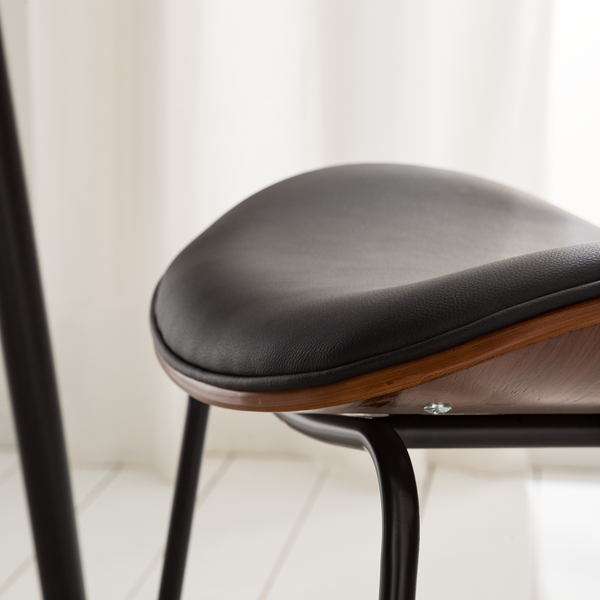 Esszimmerstuhl Hossa (2er-Set) - Kunstleder / Eisen - Schwarz / Walnuss