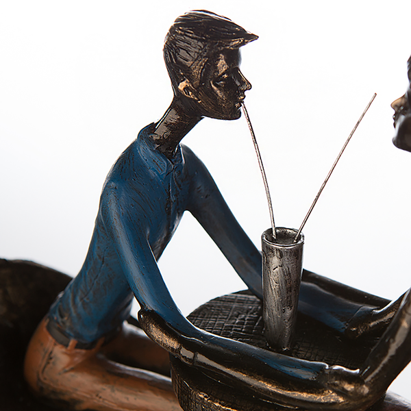 Skulptur Table for Two - Kunstharz - Bronze