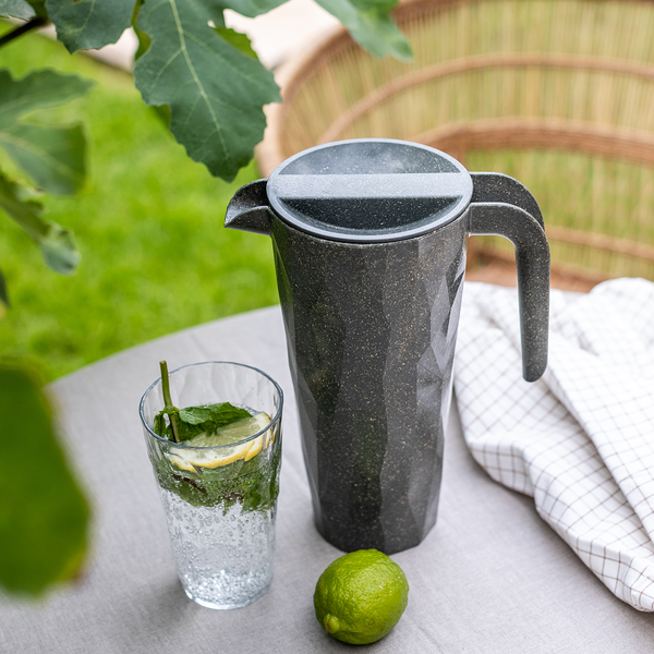 Krug Club Pitcher II - Superglas / Fichte - Dunkelgrau