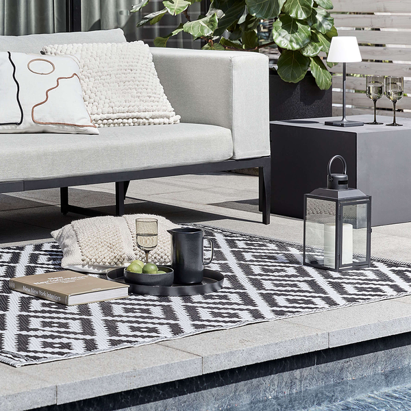 Outdoorteppich COLOUR CLASH Ethno III - Polypropylen / recyceltes Material - Schwarz / Weiß - 118 x 180 cm