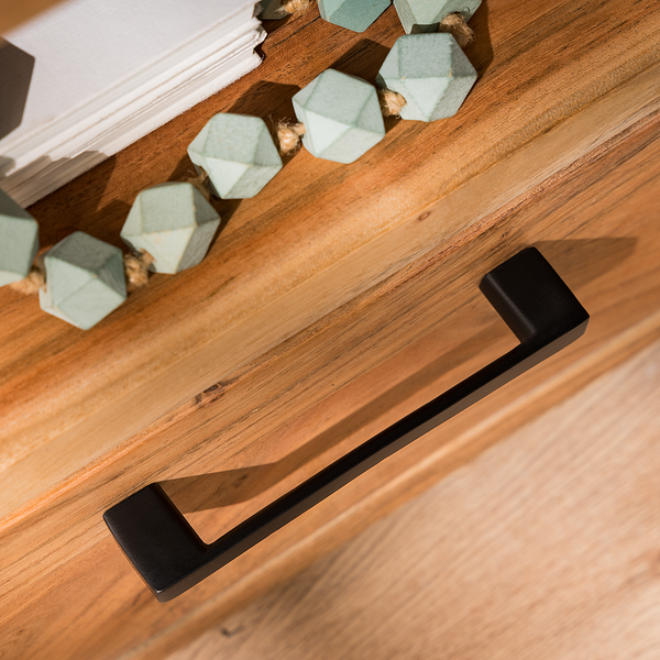 Nachtkommode Goor - Akazie massiv
