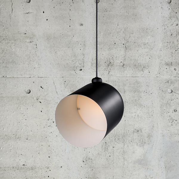 Pendelleuchte Angle - Stahl - 1-flammig - Schwarz - Schwarz