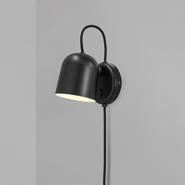 Wandleuchte Angle - Stahl - 1-flammig - Schwarz - Schwarz