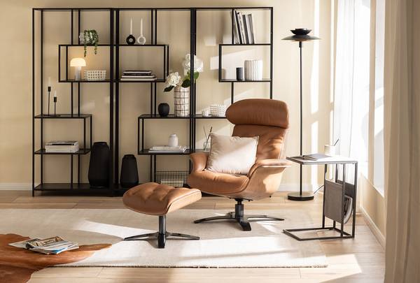 Polsterhocker HARRIGA - Leder / Eisen - Hellbraun / Schwarz - Echtleder Ulicia: Cognac