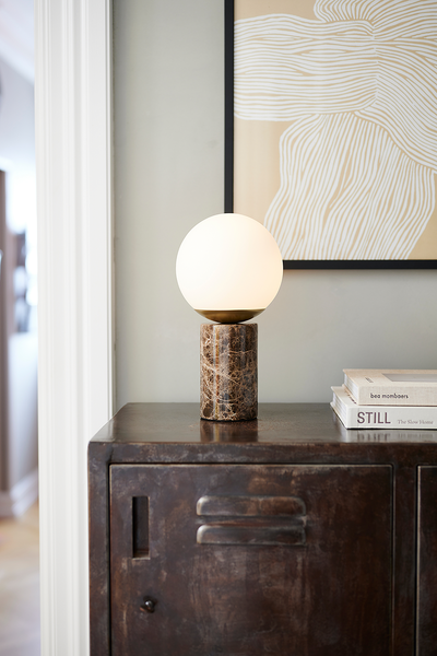 Tischleuchte Lilly Marble - Milchglas / Mamor - 1-flammig - Braun