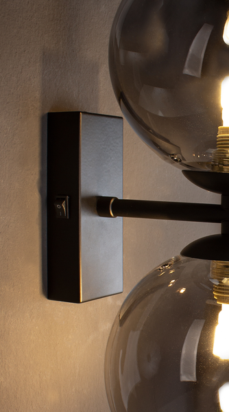 Wandleuchte Neptun - Rauchglas / Eisen - Schwarz