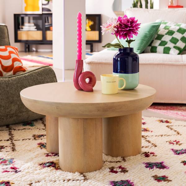 Massiver Couchtisch OLIDE - Akazie