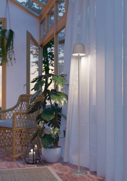 LED-Stehleuchte Mannera - Stahl / Kunststoff - 1-flammig - Sand / Weiß