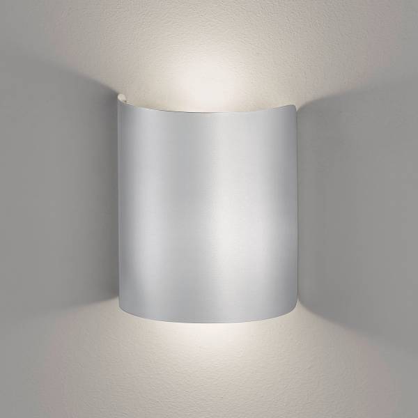 LED-Wandleuchte Halv - Eisen - 1-flammig - Silber