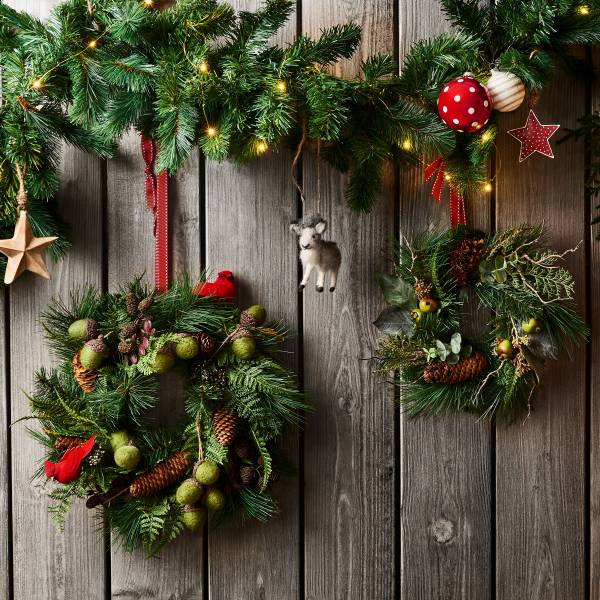 Tannengirlande FLORISTA - PVC / Metall / Pappe - Dunkelgrün