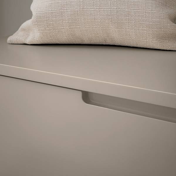 Garderobenbank LINDHOLM - Taupe