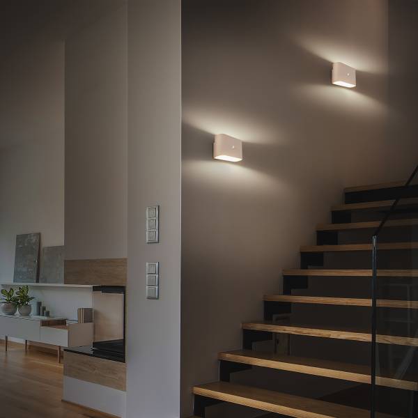 LED Wandleuchte Chet - Polypropylen - mit Sensor - Beige