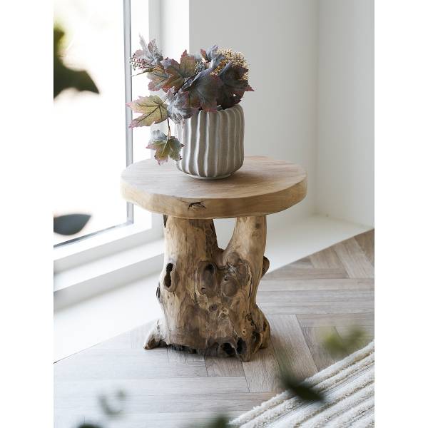 Massiver Beistelltisch Tourako - Teak