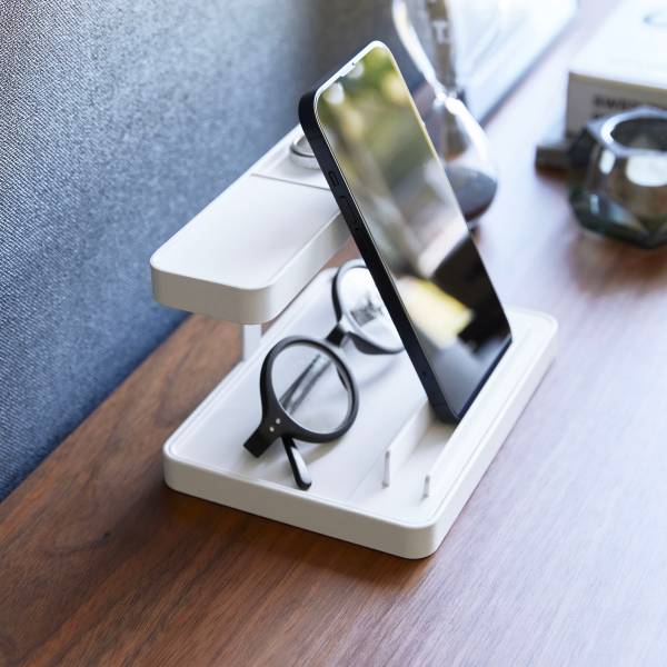Handy-Ladestation und Organizer Tower - Weiß