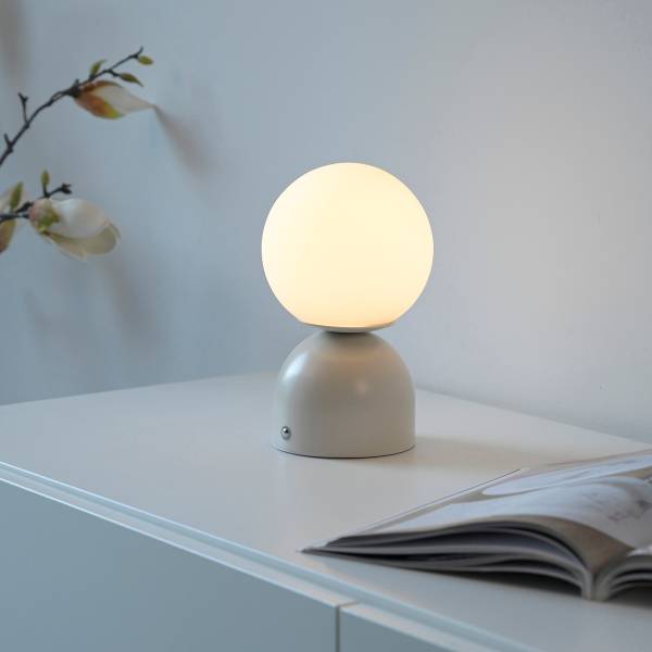 LED-Tischleuchte Rudi - Opalglas / Eisen - 1-flammig - Beige